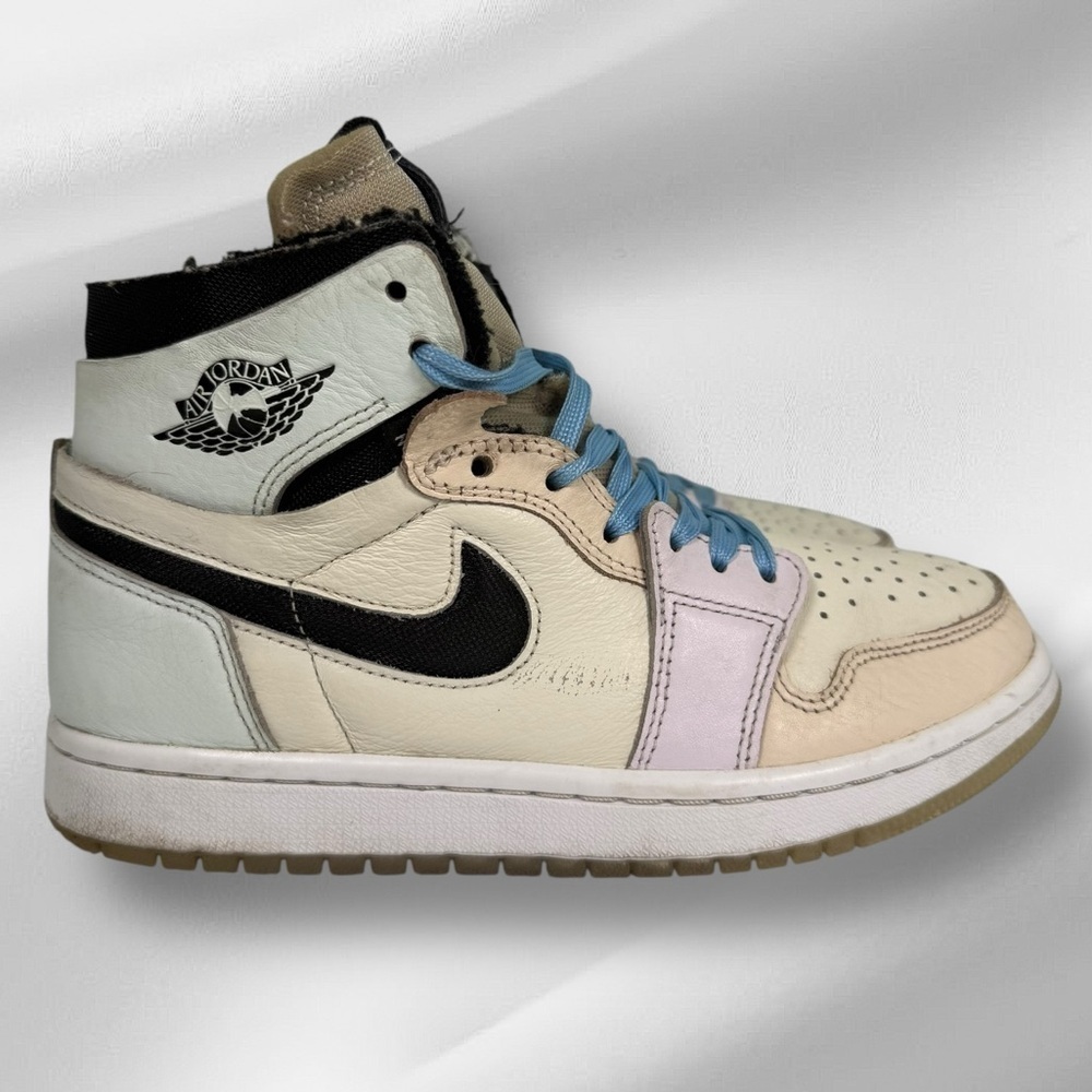 Women’s Jordan 1 High Zoom size 6